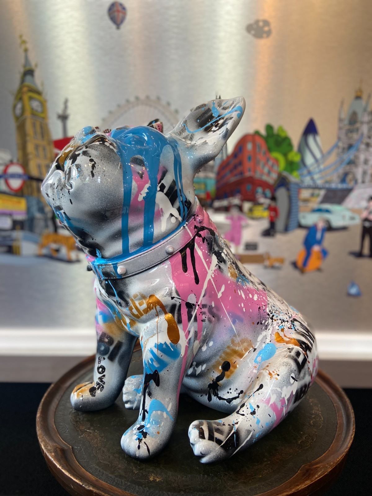 The Queen (Seated Dog) Yuvi